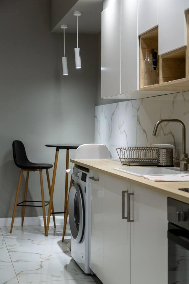 Luxurious Studio Located In The Heart Of 부다페스트 외부 사진